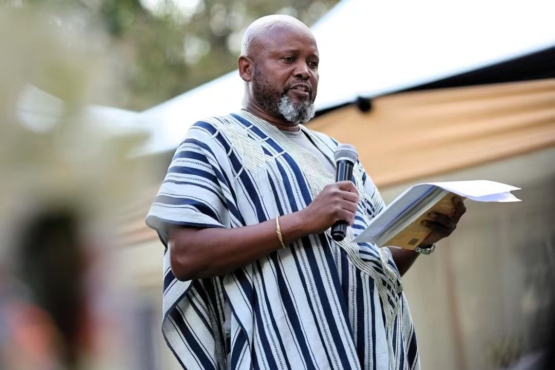Guest Giving Speech